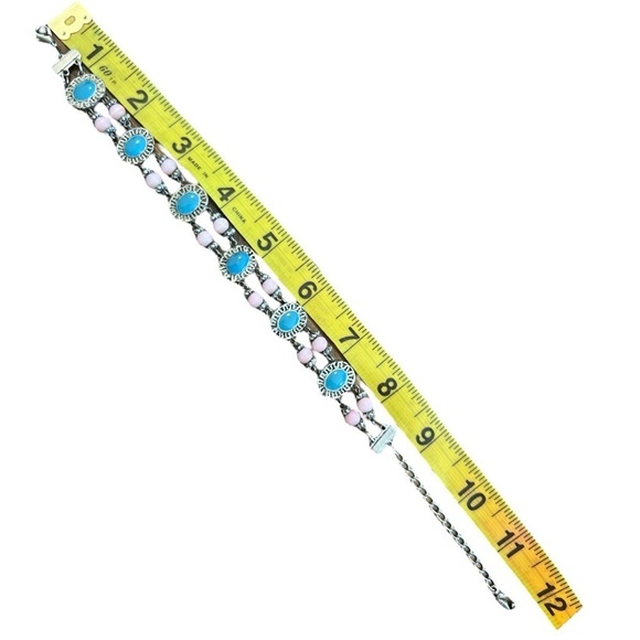 NWT WOMEN'S WESTERN NECKLACE, BRACELET, EARRING BUNDLE - Picture 9 of 10